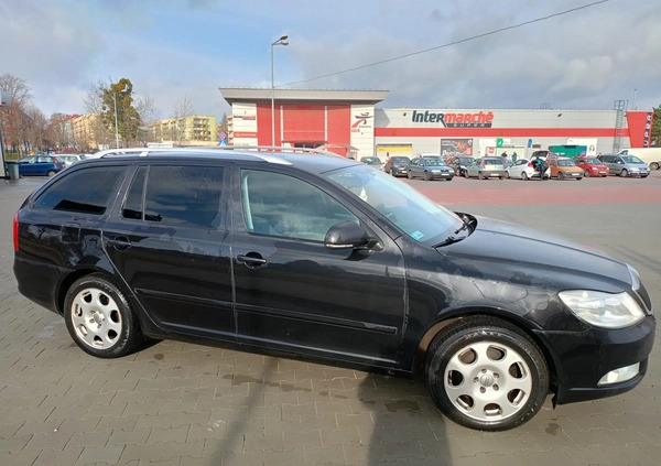 Skoda Octavia cena 16600 przebieg: 288000, rok produkcji 2009 z Stoczek Łukowski małe 92